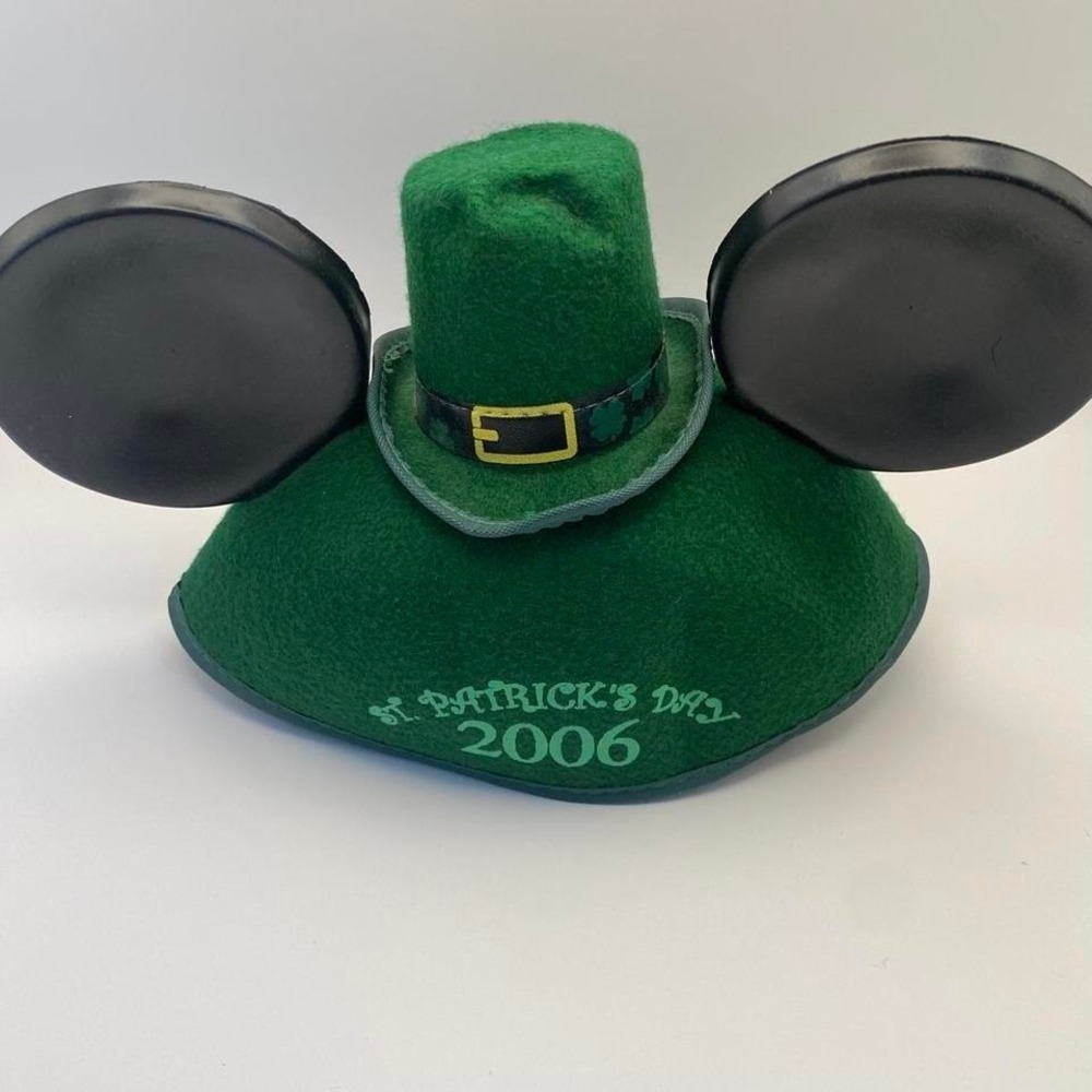 Walt Disney World Mickey Ears St. Patrick's Day 2006 Green Leprechaun Hat Adult
